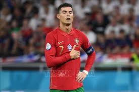顶级9号位！英媒：巴萨关注凯恩与哈兰德 将其视为阿尔瓦雷斯备选